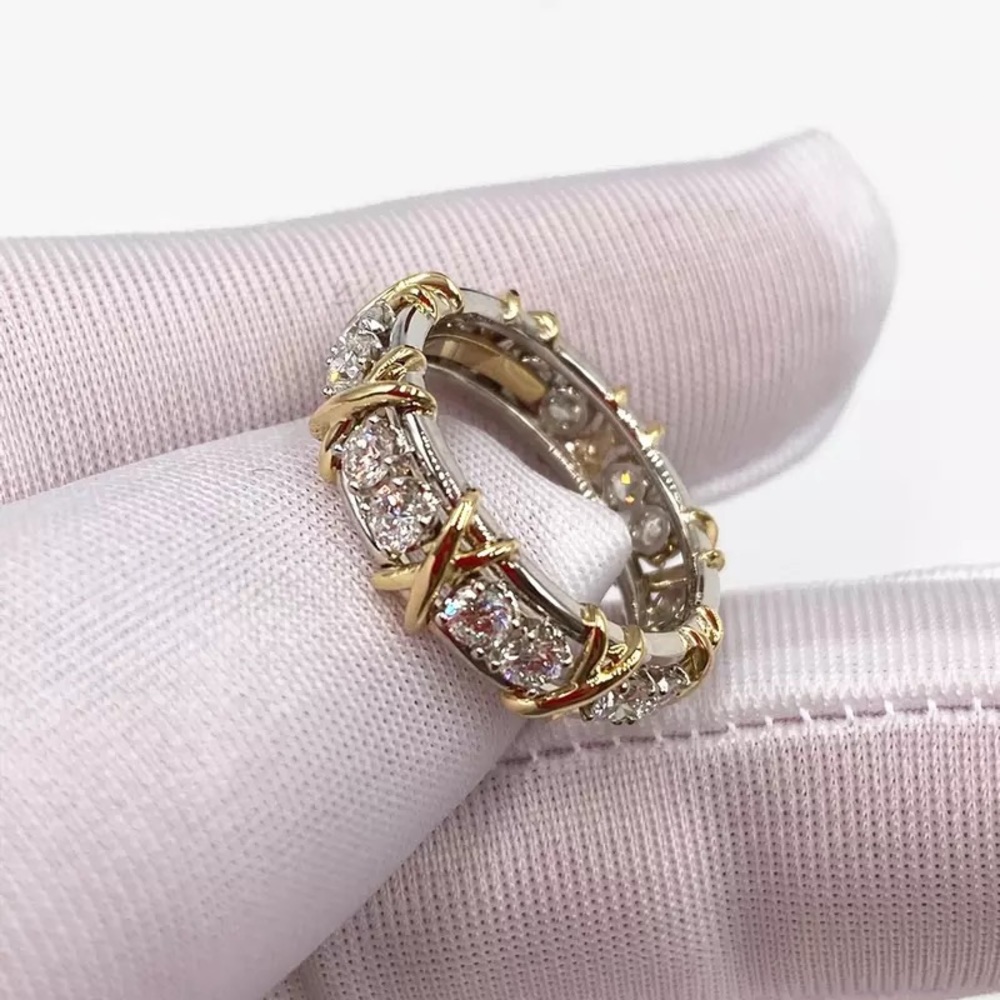 10k 16 Stone Eternity Band - Picture 7 of 16